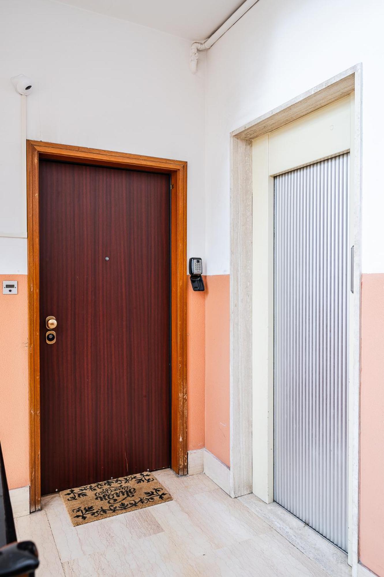 Le Cinque Rose Airport Apartamento